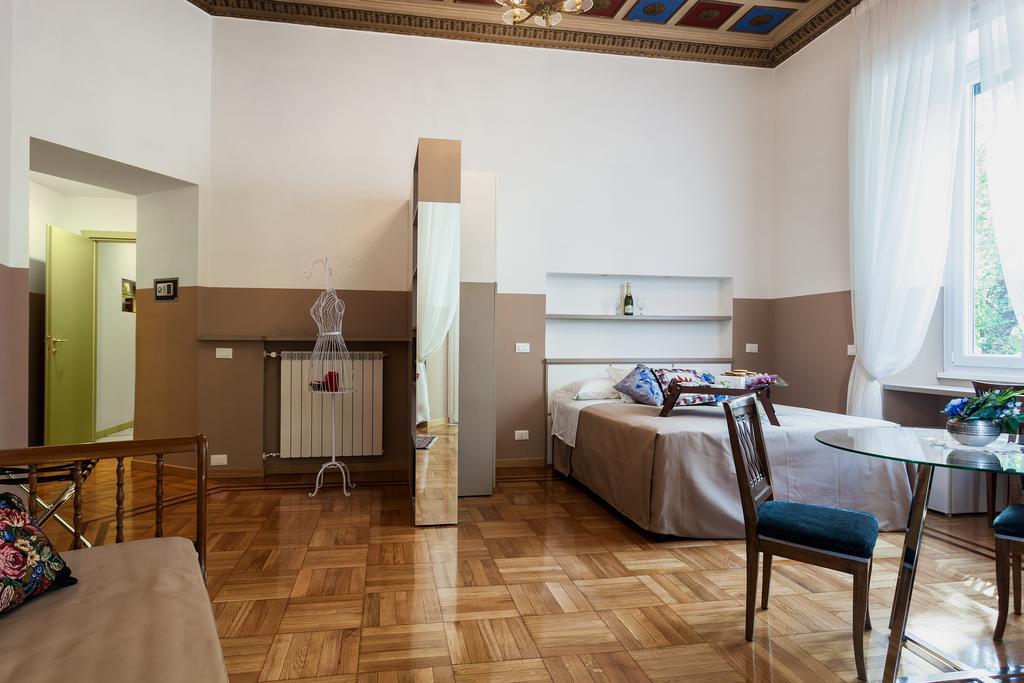 Roma Rondo' Bed & Breakfast Rome