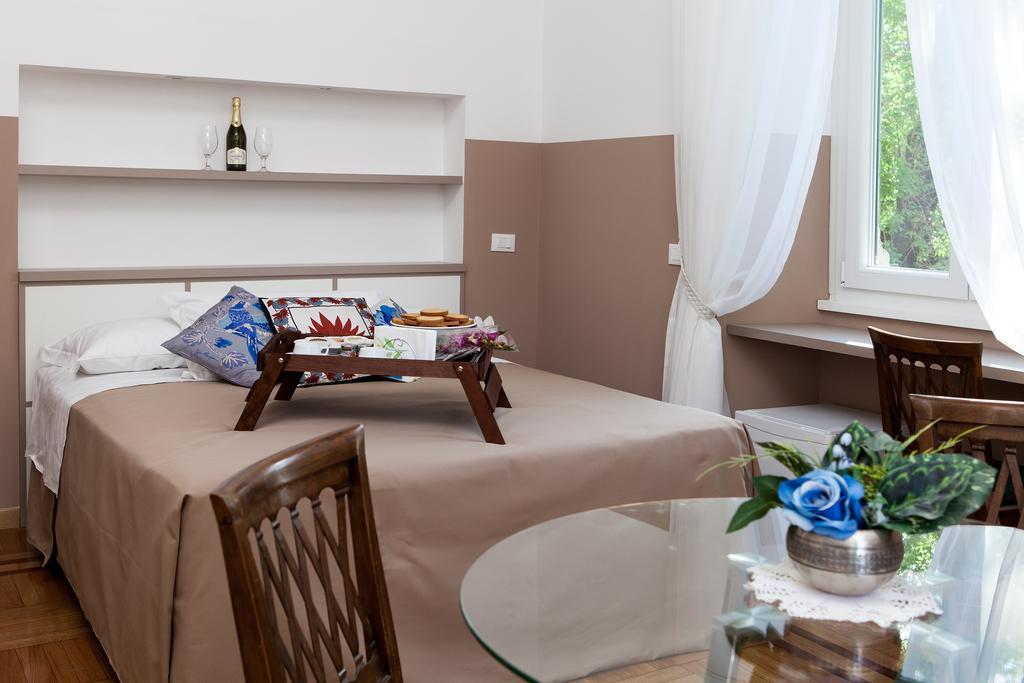Roma Rondo' Bed & Breakfast Rome